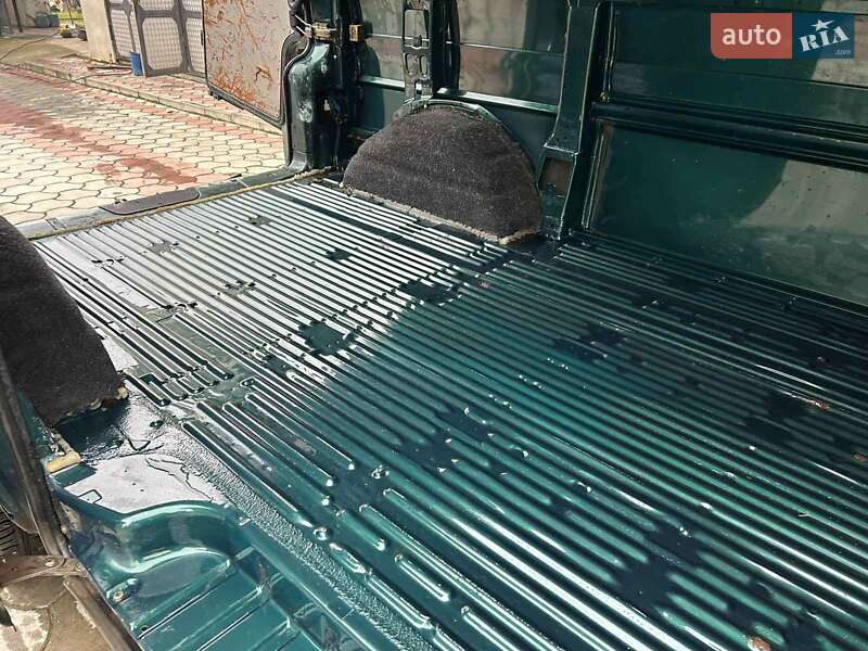 Грузовой фургон Volkswagen Transporter 2002 в Надворной