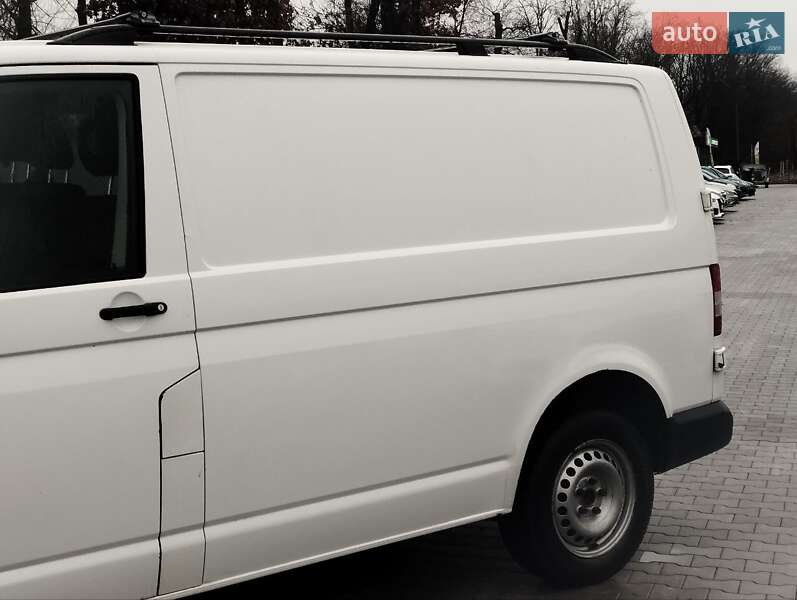 Мікроавтобус вантажний (до 3,5т) Volkswagen Transporter 2014 в Києві фото 3 Мікроавтобус вантажний (до 3,5т) Volkswagen Transporter 2014 в Києві