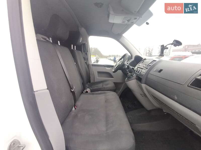 Мікроавтобус вантажний (до 3,5т) Volkswagen Transporter 2014 в Києві фото 32 Мікроавтобус вантажний (до 3,5т) Volkswagen Transporter 2014 в Києві