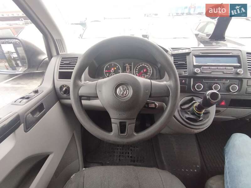 Мікроавтобус вантажний (до 3,5т) Volkswagen Transporter 2014 в Києві фото 38 Мікроавтобус вантажний (до 3,5т) Volkswagen Transporter 2014 в Києві