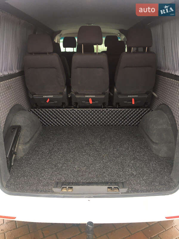 Минивэн Volkswagen Transporter 2015 в Черновцах