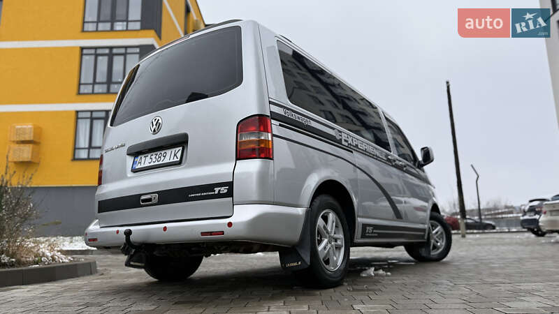Минивэн Volkswagen Transporter 2005 в Ивано-Франковске