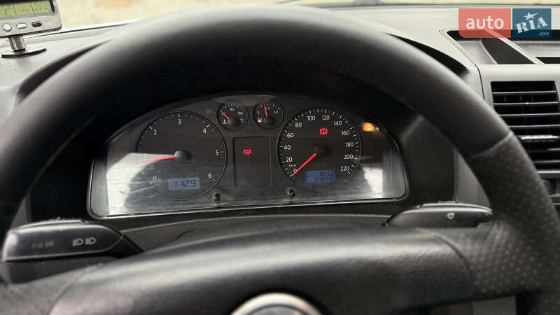 Минивэн Volkswagen Transporter 2005 в Ивано-Франковске