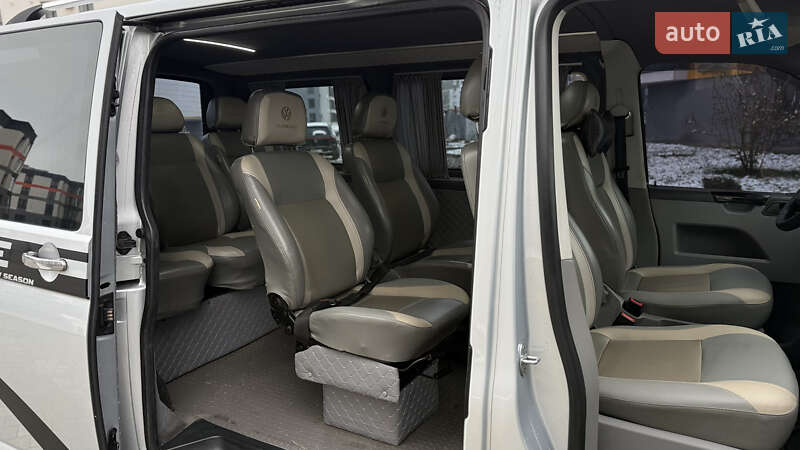 Минивэн Volkswagen Transporter 2005 в Ивано-Франковске