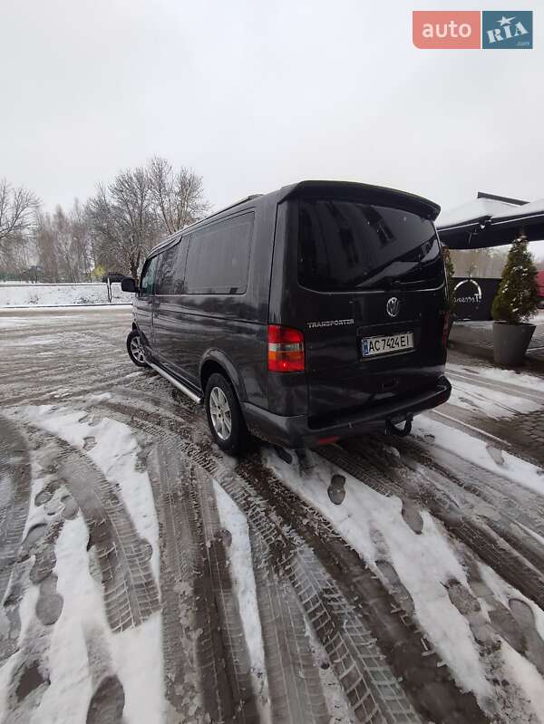 Минивэн Volkswagen Transporter 2005 в Ратным