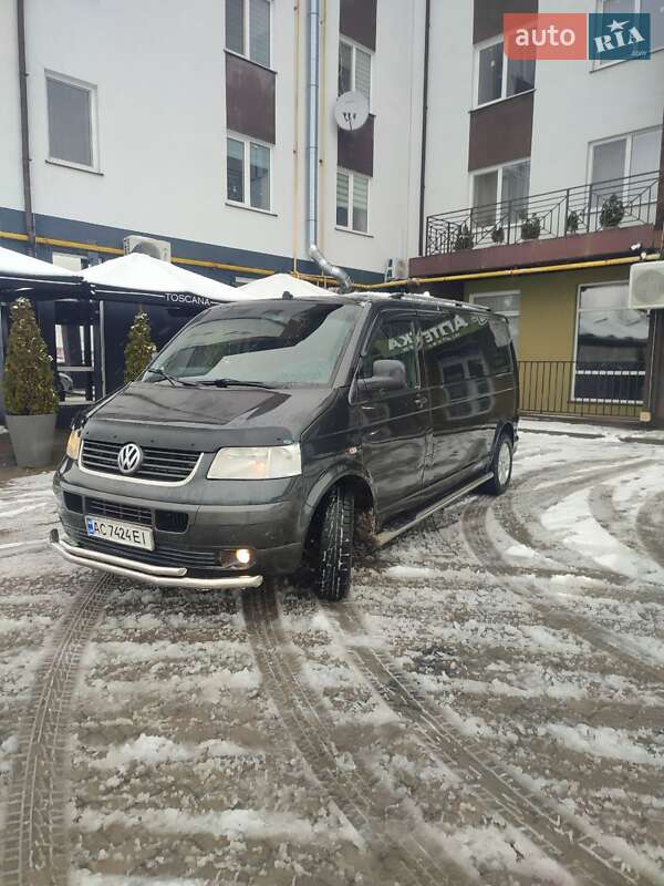 Минивэн Volkswagen Transporter 2005 в Ратным