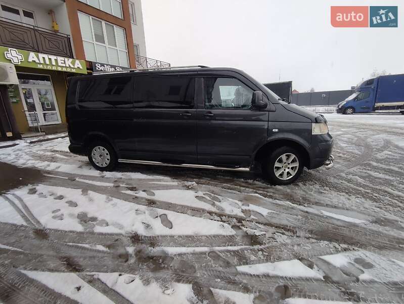 Минивэн Volkswagen Transporter 2005 в Ратным