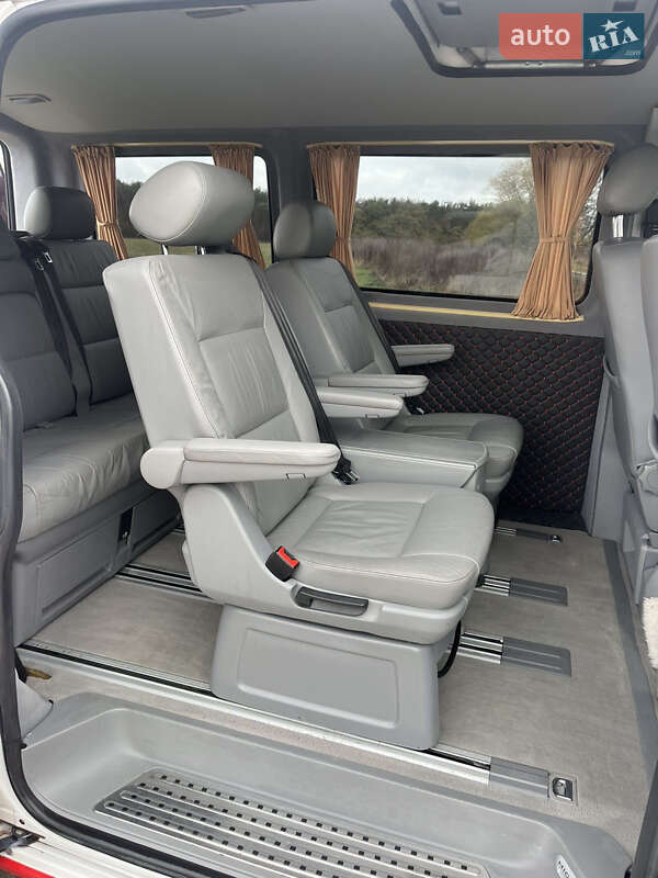 Мікроавтобус вантажний (до 3,5т) Volkswagen Transporter 2013 в Гаврилівці