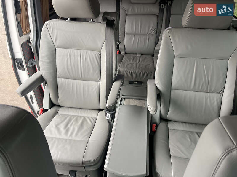 Мікроавтобус вантажний (до 3,5т) Volkswagen Transporter 2013 в Гаврилівці