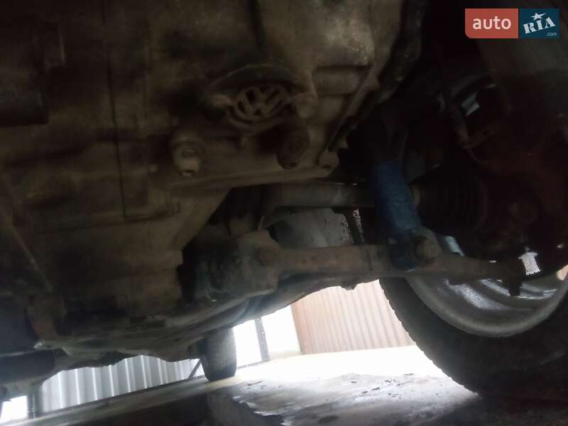 Минивэн Volkswagen Transporter 1998 в Виннице