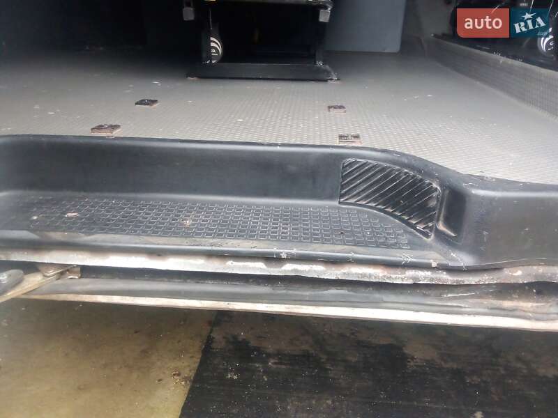 Минивэн Volkswagen Transporter 1998 в Виннице