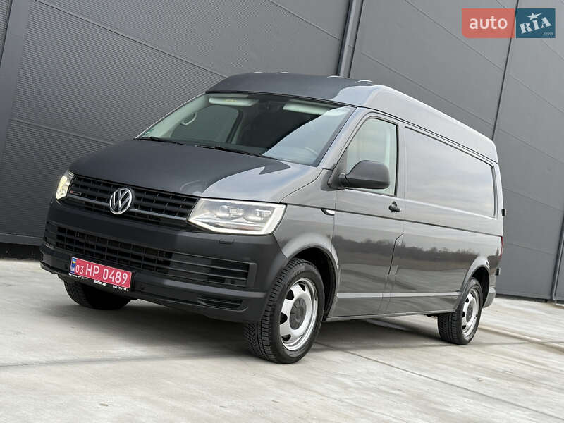 Вантажний фургон Volkswagen Transporter 2018 в Броварах