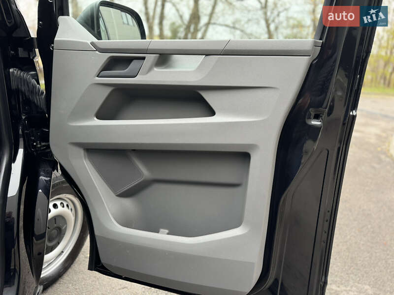 Вантажний фургон Volkswagen Transporter 2020 в Києві