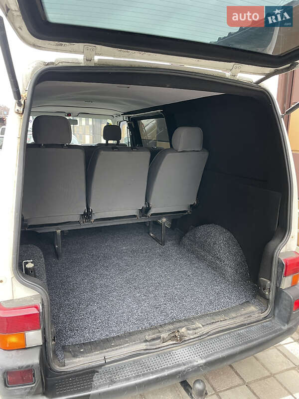 Мінівен Volkswagen Transporter 2002 в Черкасах