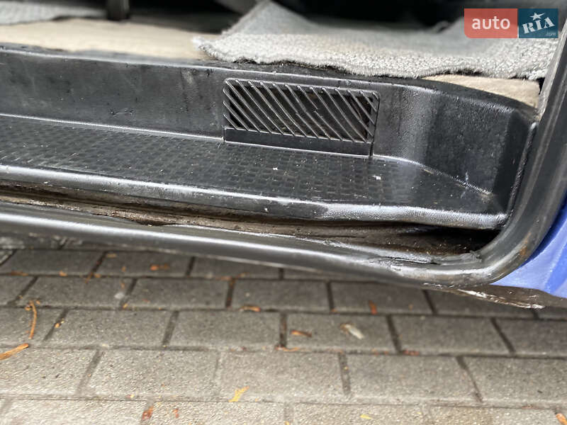 Минивэн Volkswagen Transporter 1992 в Жовкве