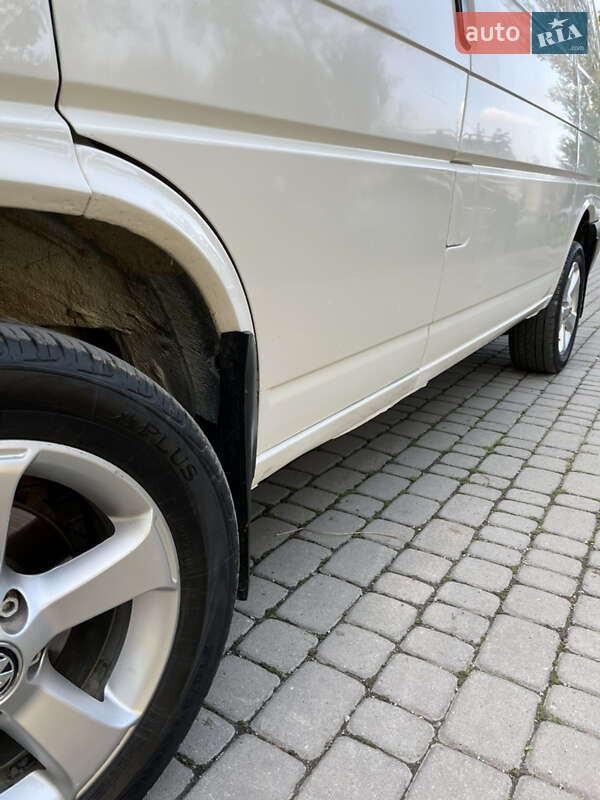 Вантажний фургон Volkswagen Transporter 2001 в Надвірній фото 14 Вантажний фургон Volkswagen Transporter 2001 в Надвірній