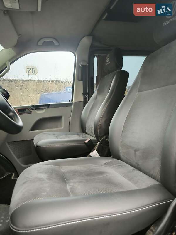 Минивэн Volkswagen Transporter 2005 в Луцке фото 10 Минивэн Volkswagen Transporter 2005 в Луцке