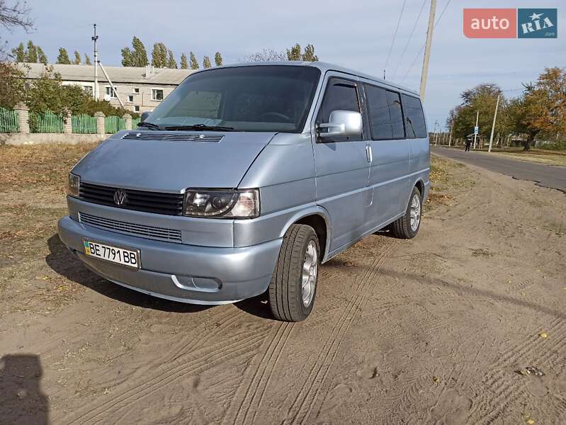Минивэн Volkswagen Transporter 1993 в Вознесенске
