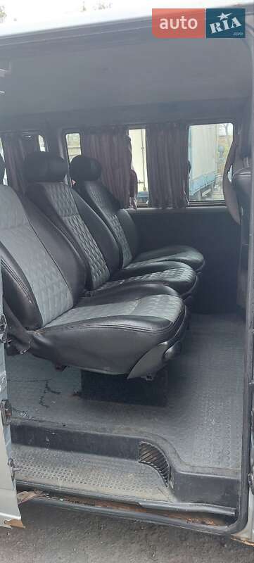 Мінівен Volkswagen Transporter 1998 в Умані