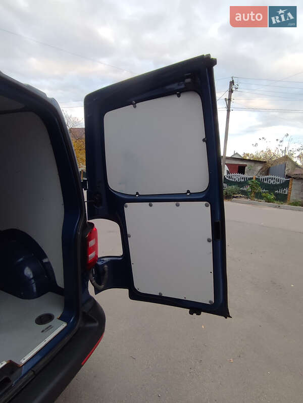 Вантажний фургон Volkswagen Transporter 2018 в Луцьку