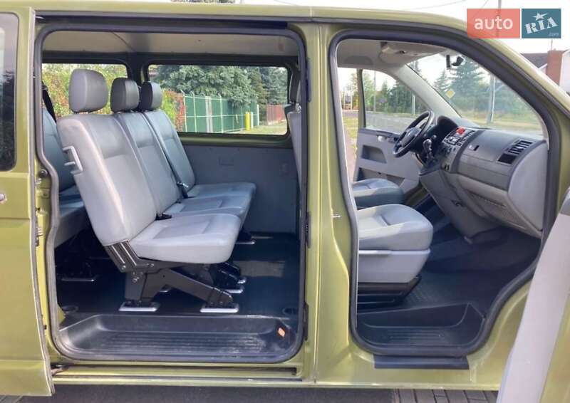 Минивэн Volkswagen Transporter 1990 в Львове