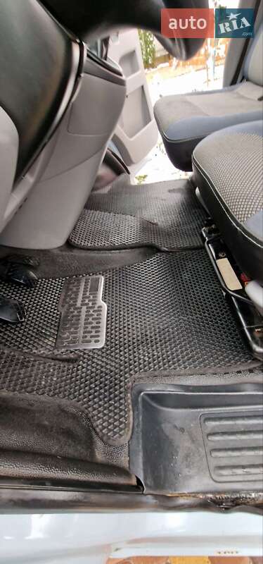 Минивэн Volkswagen Transporter 2008 в Коломые