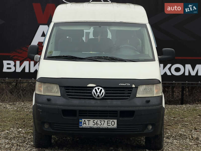 Мінівен Volkswagen Transporter 2005 в Івано-Франківську