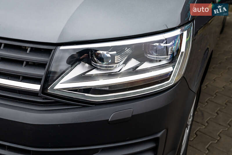 Вантажний фургон Volkswagen Transporter 2018 в Луцьку