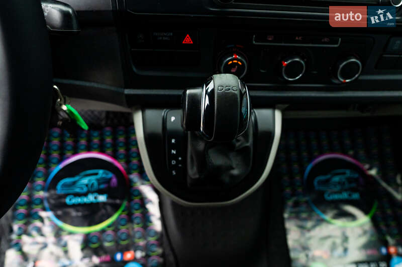 Вантажний фургон Volkswagen Transporter 2018 в Луцьку