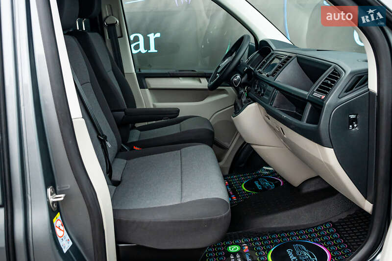 Вантажний фургон Volkswagen Transporter 2018 в Луцьку