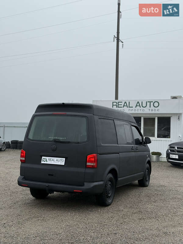 Вантажний фургон Volkswagen Transporter 2011 в Кропивницькому