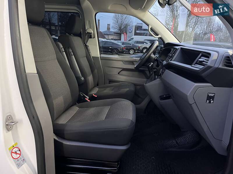 Мінівен Volkswagen Transporter 2022 в Житомирі