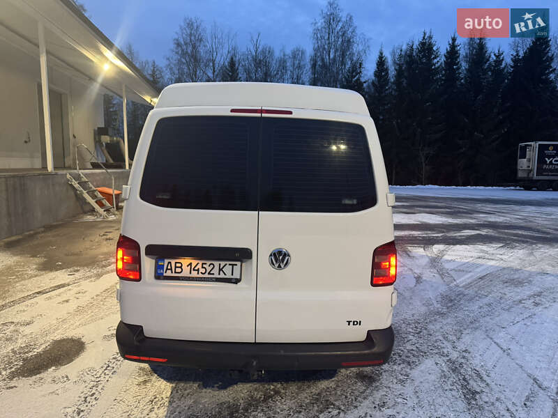 Минивэн Volkswagen Transporter 2016 в Шаргороде