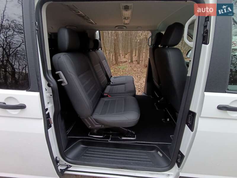 Мінівен Volkswagen Transporter 2020 в Києві