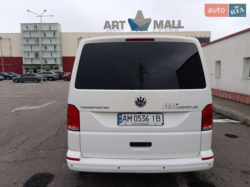 Мінівен Volkswagen Transporter 2020 в Києві