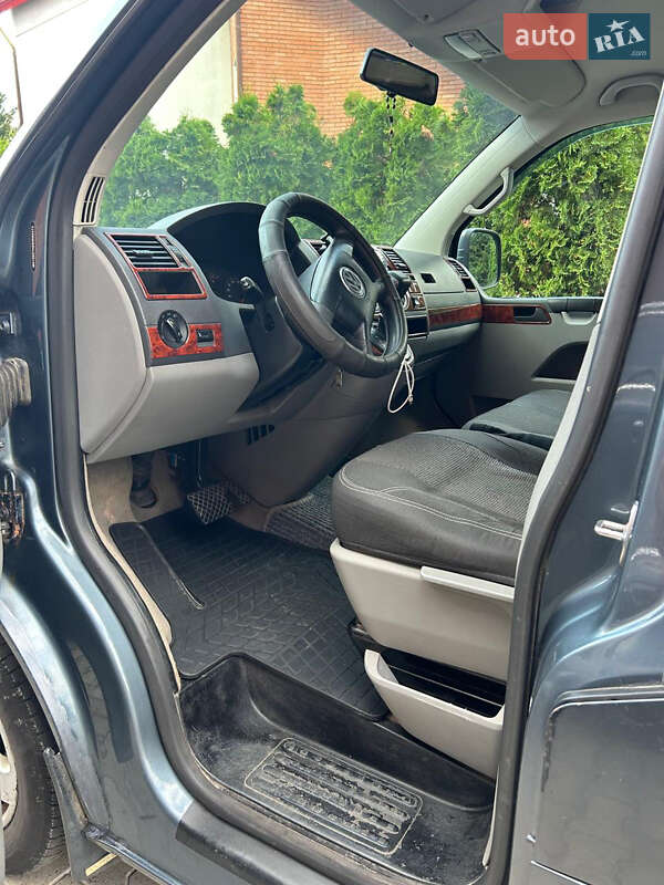 Мінівен Volkswagen Transporter 2006 в Хмельницькому