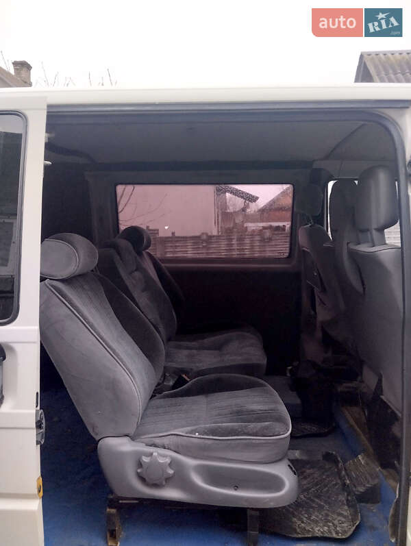 Минивэн Volkswagen Transporter 1998 в Рокитном фото 7 Минивэн Volkswagen Transporter 1998 в Рокитном