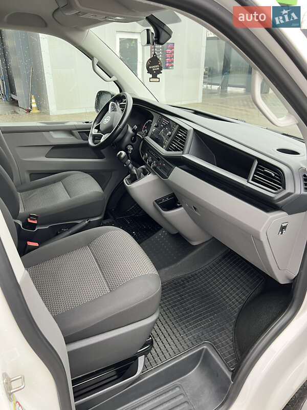 Грузовой фургон Volkswagen Transporter 2021 в Луцке