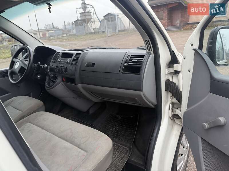 Грузовой фургон Volkswagen Transporter 2006 в Чернигове фото 17 Грузовой фургон Volkswagen Transporter 2006 в Чернигове