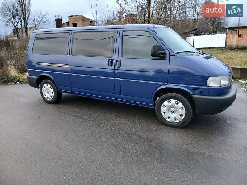 Мінівен Volkswagen Transporter 2003 в Рівному