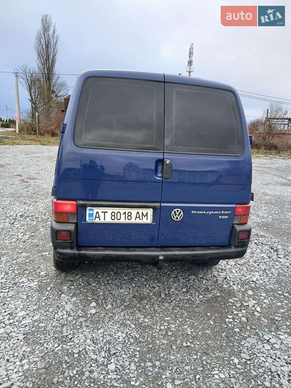 Мінівен Volkswagen Transporter 2003 в Рівному