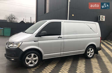 Вантажний фургон Volkswagen Transporter 2015 в Житомирі