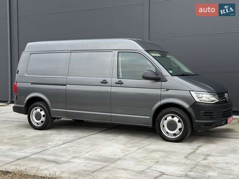 Вантажний фургон Volkswagen Transporter 2018 в Броварах