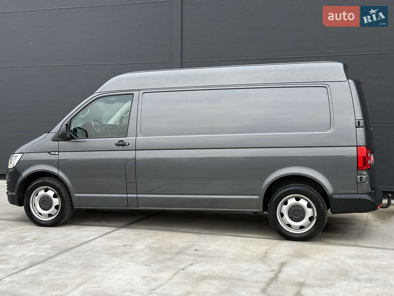 Вантажний фургон Volkswagen Transporter 2018 в Броварах