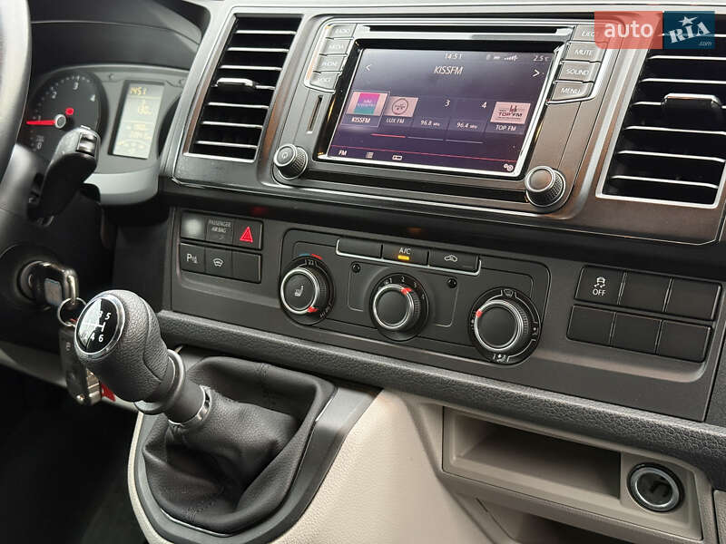 Вантажний фургон Volkswagen Transporter 2018 в Броварах