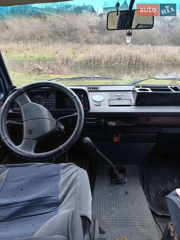 Минивэн Volkswagen Transporter 1980 в Владимире