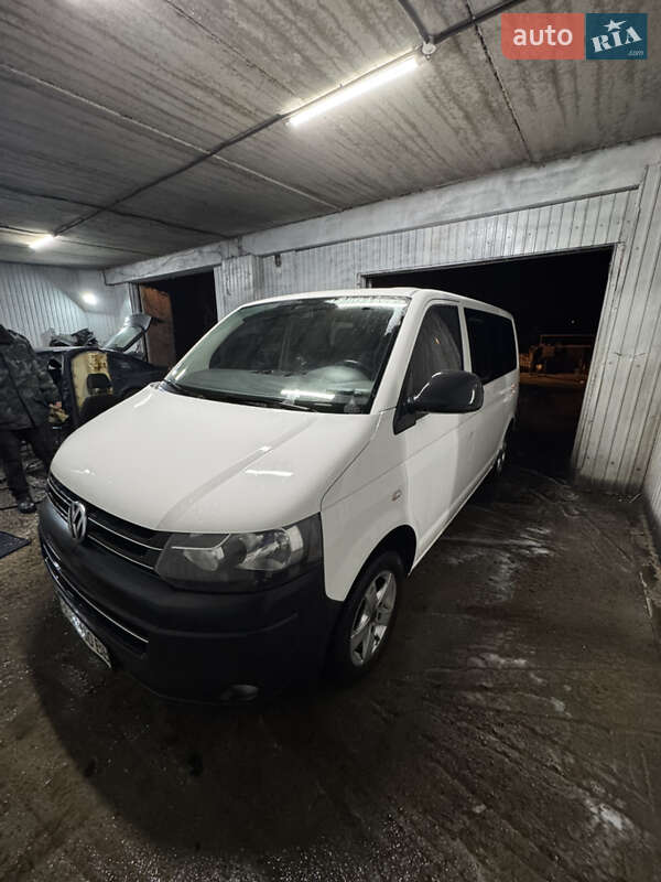 Мінівен Volkswagen Transporter 2014 в Києві фото 2 Мінівен Volkswagen Transporter 2014 в Києві