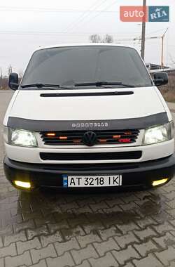 Мінівен Volkswagen Transporter 2002 в Надвірній