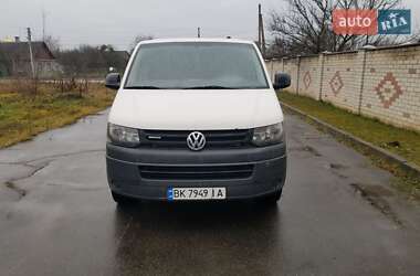 Микроавтобус грузовой (до 3,5т) Volkswagen Transporter 2013 в Остроге