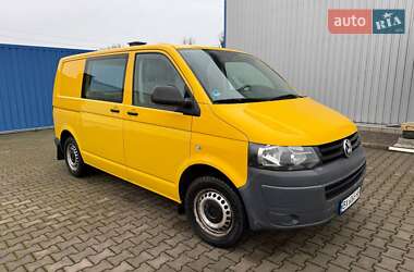 Грузовой фургон Volkswagen Transporter 2011 в Хмельницком